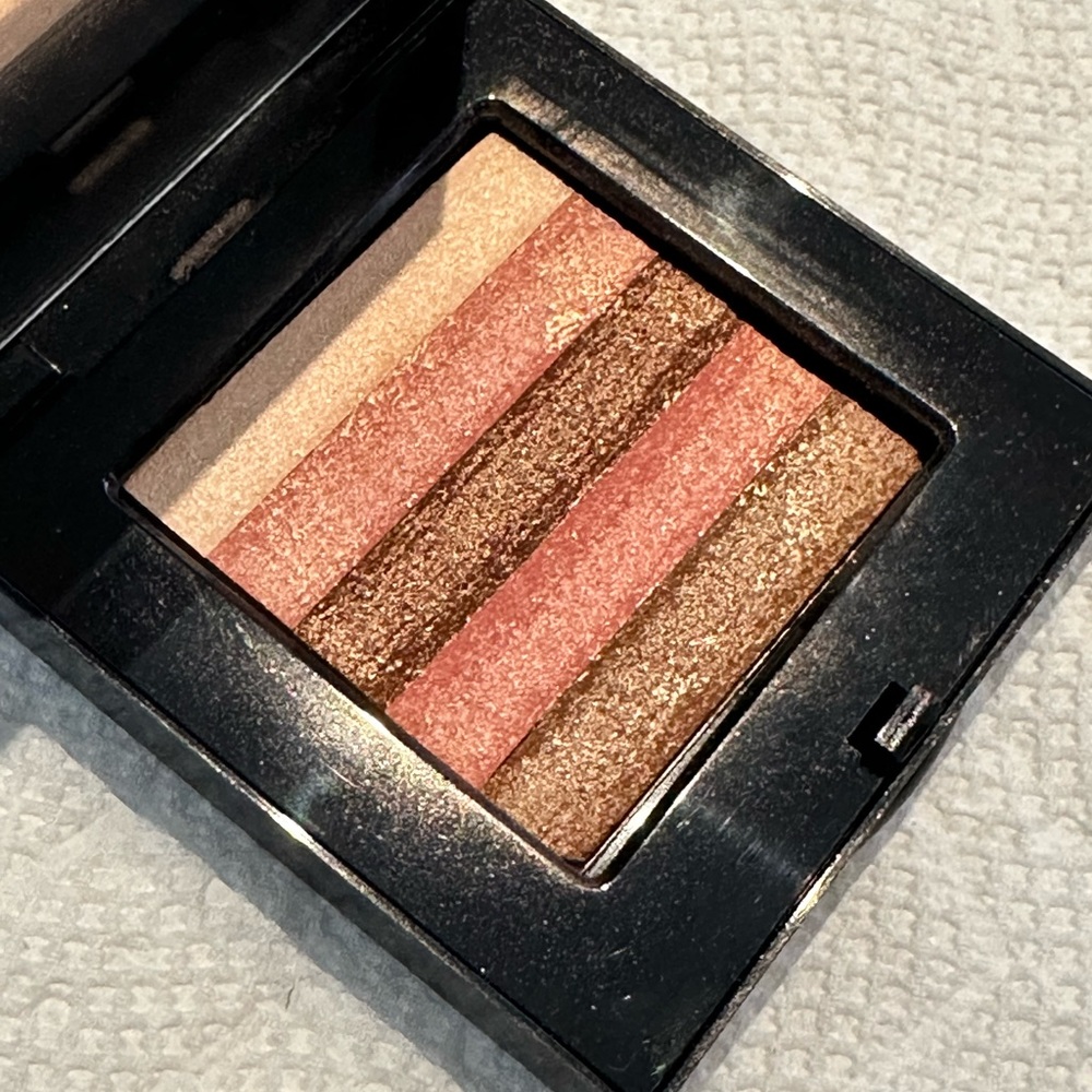 Bobbi brown
